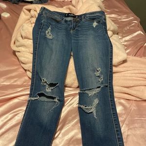 Low rise super skinny crop women’s hollister jeans